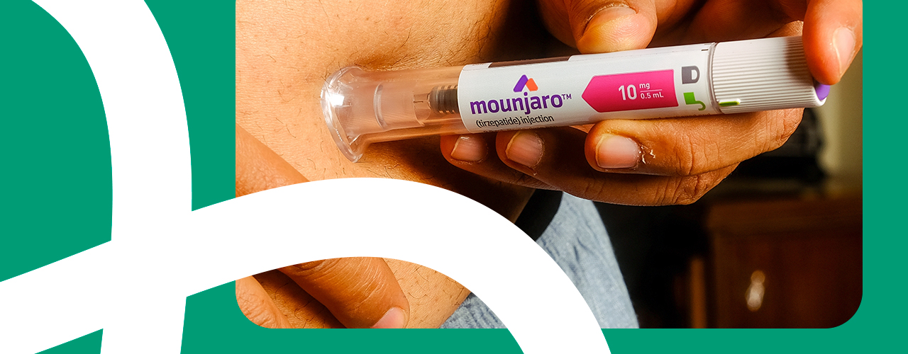 Aplicação do Mounjaro para tratamento da AOS